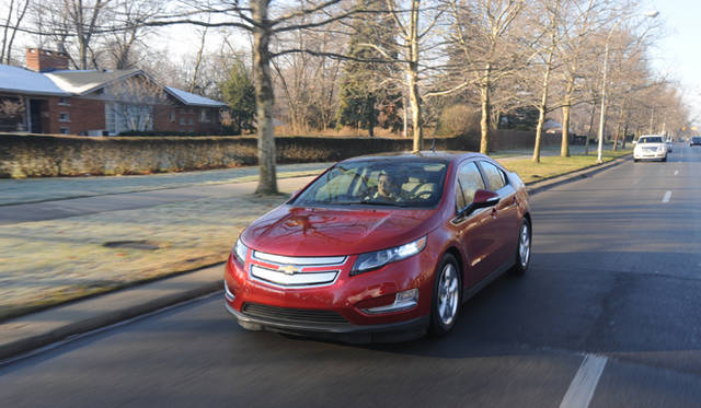 <strong>Chevrolet VOLT｜シボレー ボルト</strong>　