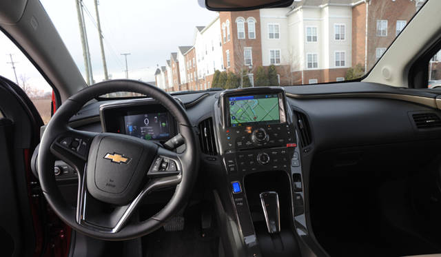 <strong>Chevrolet VOLT｜シボレー ボルト</strong>　