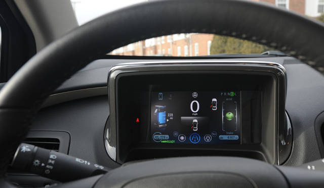 <strong>Chevrolet VOLT｜シボレー ボルト</strong>　