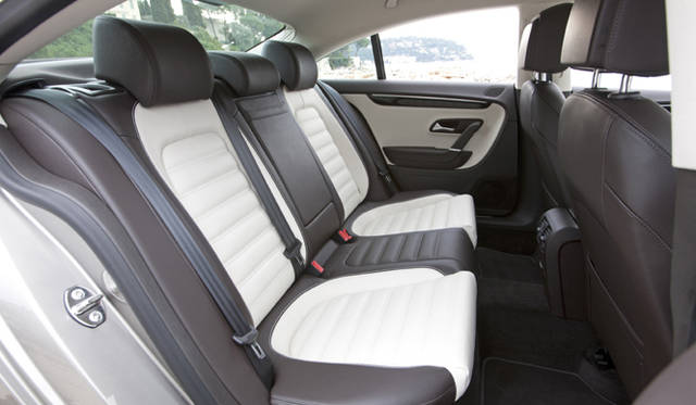 <strong>Volkswagen CC｜フォルクスワーゲン CC</strong>