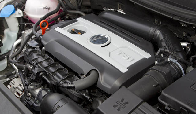 <strong>Volkswagen CC｜フォルクスワーゲン CC</strong>