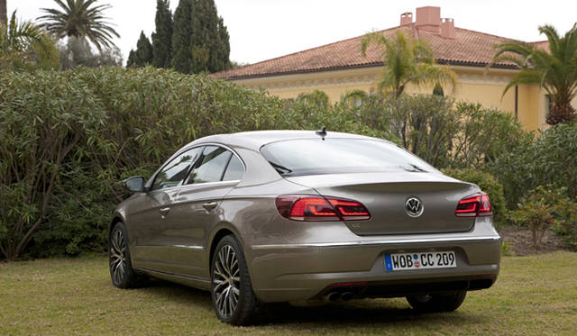 <strong>Volkswagen CC｜フォルクスワーゲン CC</strong>