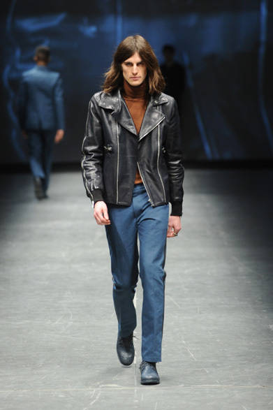 <strong>DIESEL BLACK GOLD｜ディーゼル ブラック ゴールド</strong>　2012-13秋冬メンズコレクション