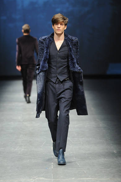 <strong>DIESEL BLACK GOLD｜ディーゼル ブラック ゴールド</strong>　2012-13秋冬メンズコレクション