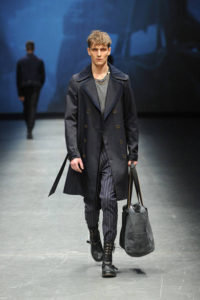 <strong>DIESEL BLACK GOLD｜ディーゼル ブラック ゴールド</strong>　2012-13秋冬メンズコレクション