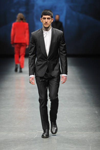 <strong>DIESEL BLACK GOLD｜ディーゼル ブラック ゴールド</strong>　2012-13秋冬メンズコレクション