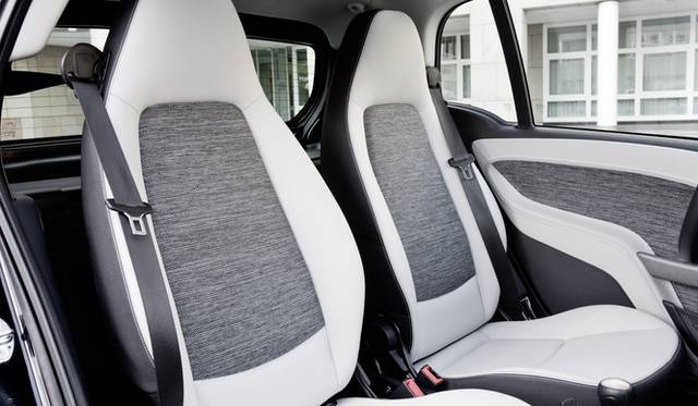 <strong>Smart for two｜スマート・フォー・ツー</strong>　2012年モデル（写真は本国仕様）