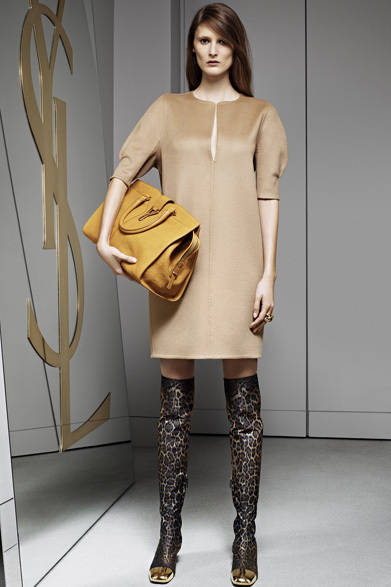 <strong>YVES SAINT LAURENT｜イヴ・サンローラン</strong>　2012-13年秋冬プレコレクション速報