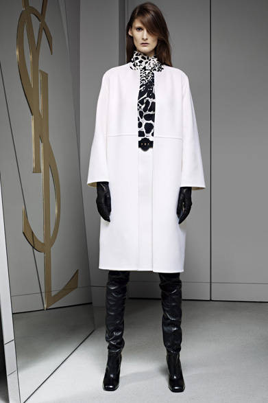 <strong>YVES SAINT LAURENT｜イヴ・サンローラン</strong>　2012-13年秋冬プレコレクション速報