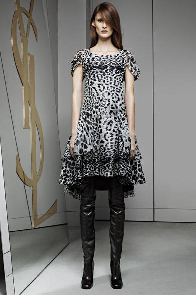 <strong>YVES SAINT LAURENT｜イヴ・サンローラン</strong>　2012-13年秋冬プレコレクション速報