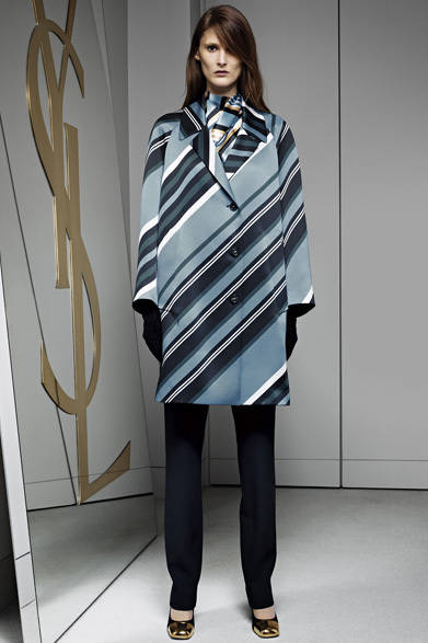 <strong>YVES SAINT LAURENT｜イヴ・サンローラン</strong>　2012-13年秋冬プレコレクション速報