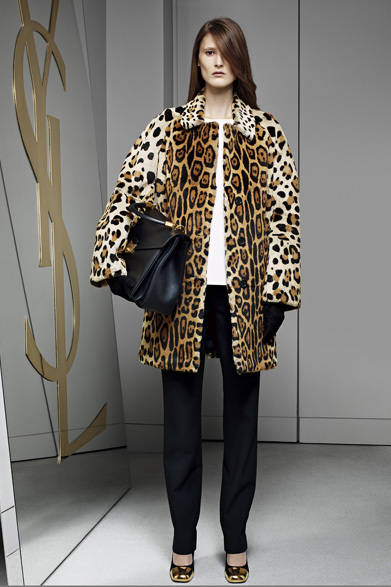 <strong>YVES SAINT LAURENT｜イヴ・サンローラン</strong>　2012-13年秋冬プレコレクション速報