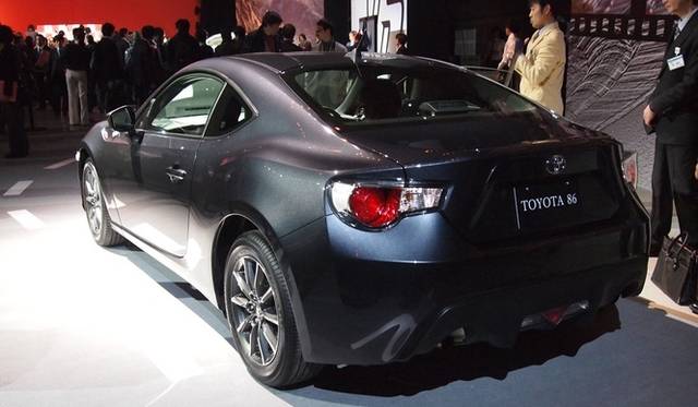 <strong>トヨタ86｜TOYOTA 86</strong>