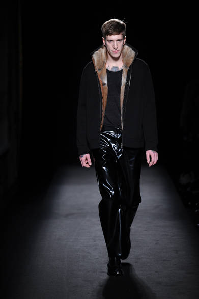 <strong>MAISON MARTIN MARGIELA｜メゾン マルタン マルジェラ</strong>　