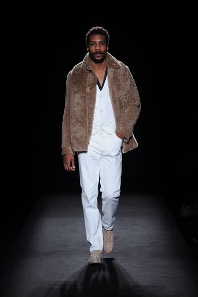 <strong>MAISON MARTIN MARGIELA｜メゾン マルタン マルジェラ</strong>　