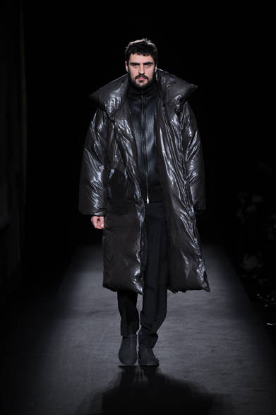 <strong>MAISON MARTIN MARGIELA｜メゾン マルタン マルジェラ</strong>　