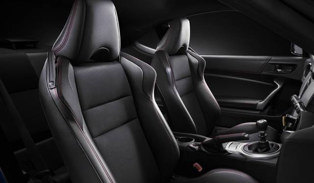 <strong>スバルBRZ｜Subaru BRZ</strong>