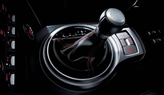 <strong>スバルBRZ｜Subaru BRZ</strong>