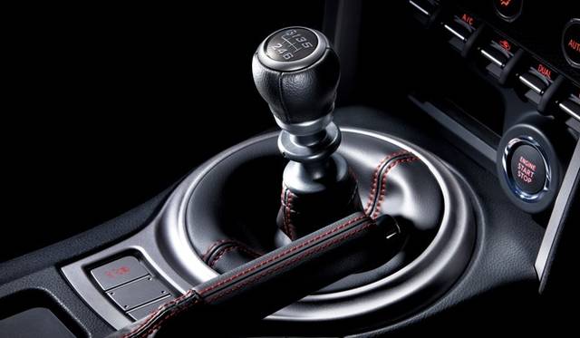 <strong>スバルBRZ｜Subaru BRZ</strong>