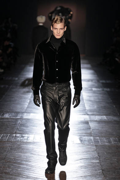 <strong>Viktor & Rolf｜ヴィクター&ロルフ</strong>　