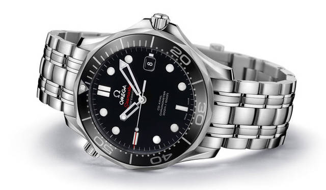 <strong>OMEGA｜オメガ</strong>　「シーマスター プロダイバーズ300M」　Ref.212.30.41.20.01.003（SSケース、41mm径、ブラックダイアル）39万9000円