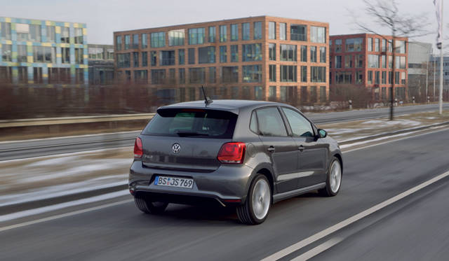 <strong>ポロ　アクティブシリンダーマネージメント機能搭載版</ strong>