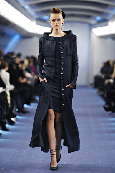 <strong>CHANEL｜シャネル</strong> 2012年春夏オートクチュールコレクション　©CHANEL 