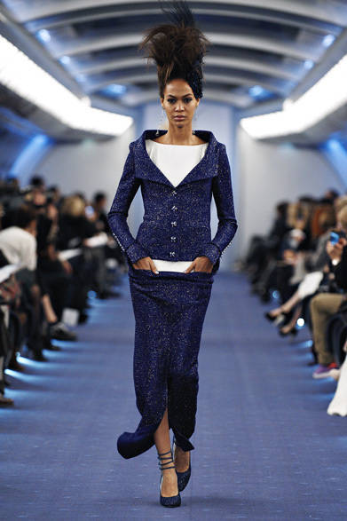 <strong>CHANEL｜シャネル</strong> 2012年春夏オートクチュールコレクション　©CHANEL 