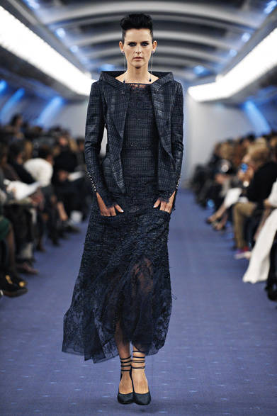 <strong>CHANEL｜シャネル</strong> 2012年春夏オートクチュールコレクション　©CHANEL 