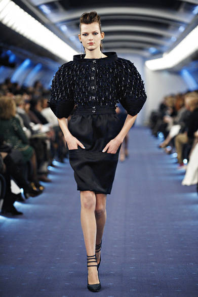 <strong>CHANEL｜シャネル</strong> 2012年春夏オートクチュールコレクション　©CHANEL 