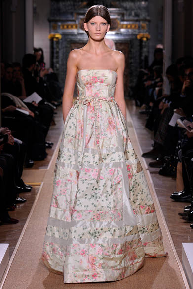 <strong>VALENTINO｜ヴァレンティノ</strong> 2012年春夏オートクチュールコレクション