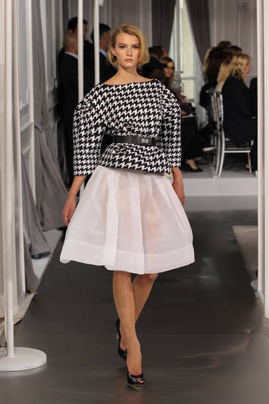 dior_06 <strong>Christian Dior|クリスチャン ディオール</strong> 2012年春夏オートクチュールコレクション