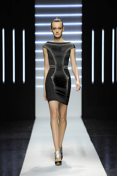 <strong>MAXIME SIMOENS｜マキシム シモアンス</strong> 2012年春夏オートクチュールコレクション