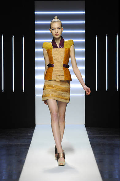 <strong>MAXIME SIMOENS｜マキシム シモアンス</strong> 2012年春夏オートクチュールコレクション