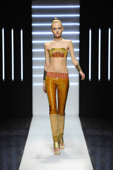 <strong>MAXIME SIMOENS｜マキシム シモアンス</strong> 2012年春夏オートクチュールコレクション