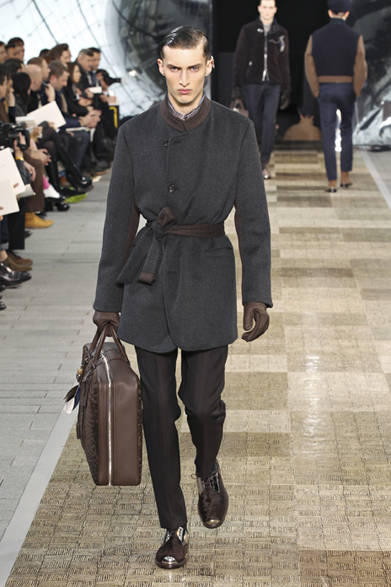 <strong>LOUIS VUITTON｜ルイ・ヴィトン</strong>