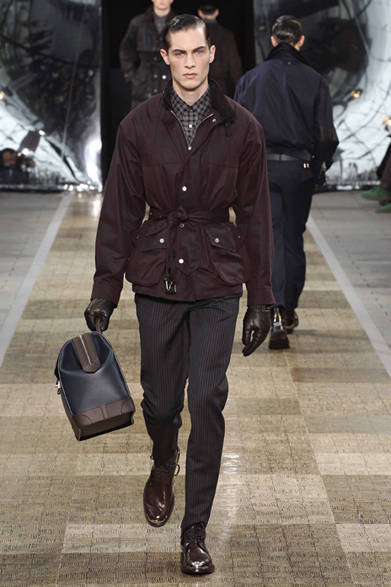 <strong>LOUIS VUITTON｜ルイ・ヴィトン</strong>