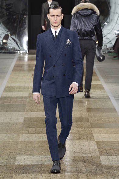 <strong>LOUIS VUITTON｜ルイ・ヴィトン</strong>