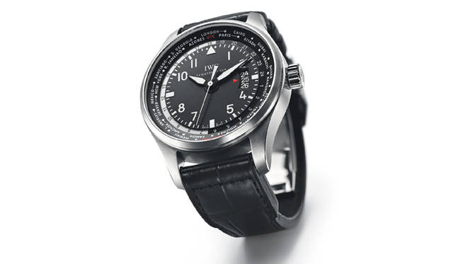 <strong>IWC｜アイ・ダブリュー・シー</strong> 「パイロット・ウォッチ・ワールドタイマー」 87万6750円、4月中旬発売予定。