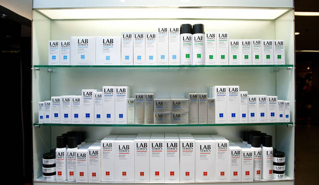 <strong>ARAMIS LAB SERIES│アラミス ラボ シリーズ</strong>　『阪急百貨店 大阪・うめだ本店メンズ館』アラミス ラボ シリーズ。