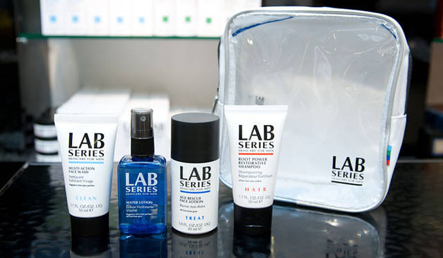 <strong>ARAMIS LAB SERIES│アラミス ラボ シリーズ</strong>　「ラボ シリーズ ベーシック スキンケア キット」新発売。