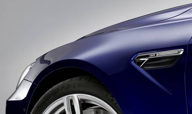 <strong>BMW M6カブリオレ</strong>