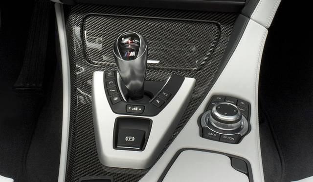 <strong>BMW M6カブリオレ</strong>