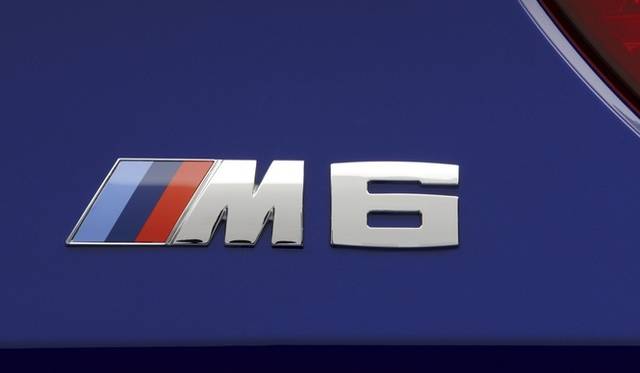 <strong>BMW M6カブリオレ</strong>