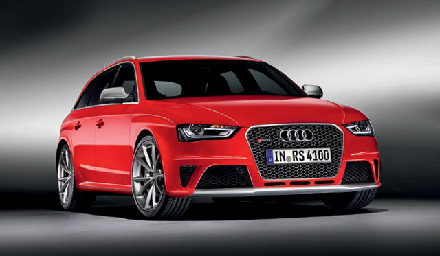 <strong>Audi RS4 Avant｜アウディ RS4アバント</strong>