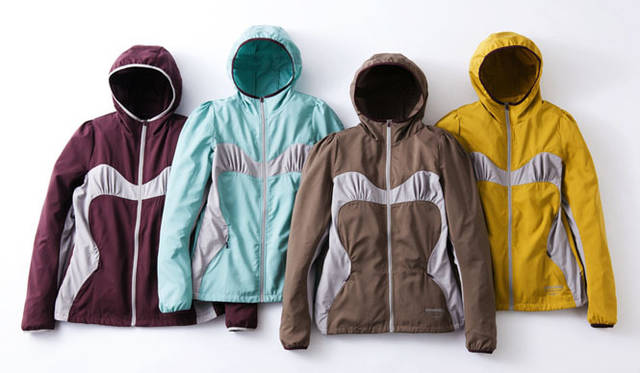 <strong>NIKE｜ナイキ</strong>　 NIKE × UNDERCOVER「GYAKUSO<u>U</u> INTERNATIONAL RUNNING ASSOCIATION」ウイメンズコレクション<br>ライトウェイト ジャケット各1万6800円