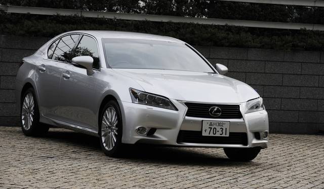 <strong>レクサスGS350 バージョンL｜LEXUS GS350 version L</strong>