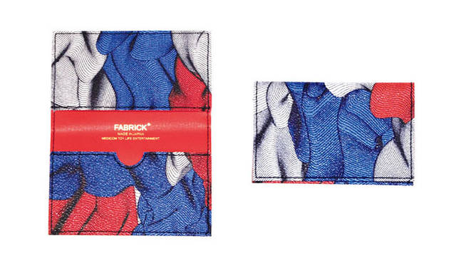 <strong>SIXPACK FRANCE × FABRICK × JONATHAN ZAWADA</strong>　CARD CASE 1890円