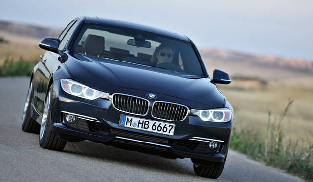 <strong>BMW 3 Series｜BMW 3シリーズ</strong>