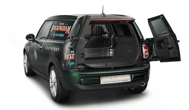 <strong>MINI Clubvan concept｜ミニ クラブバン コンセプト</strong>　クラブマン譲りのサイドヒンジの観音開きバックドアは大きな開口部を確保する